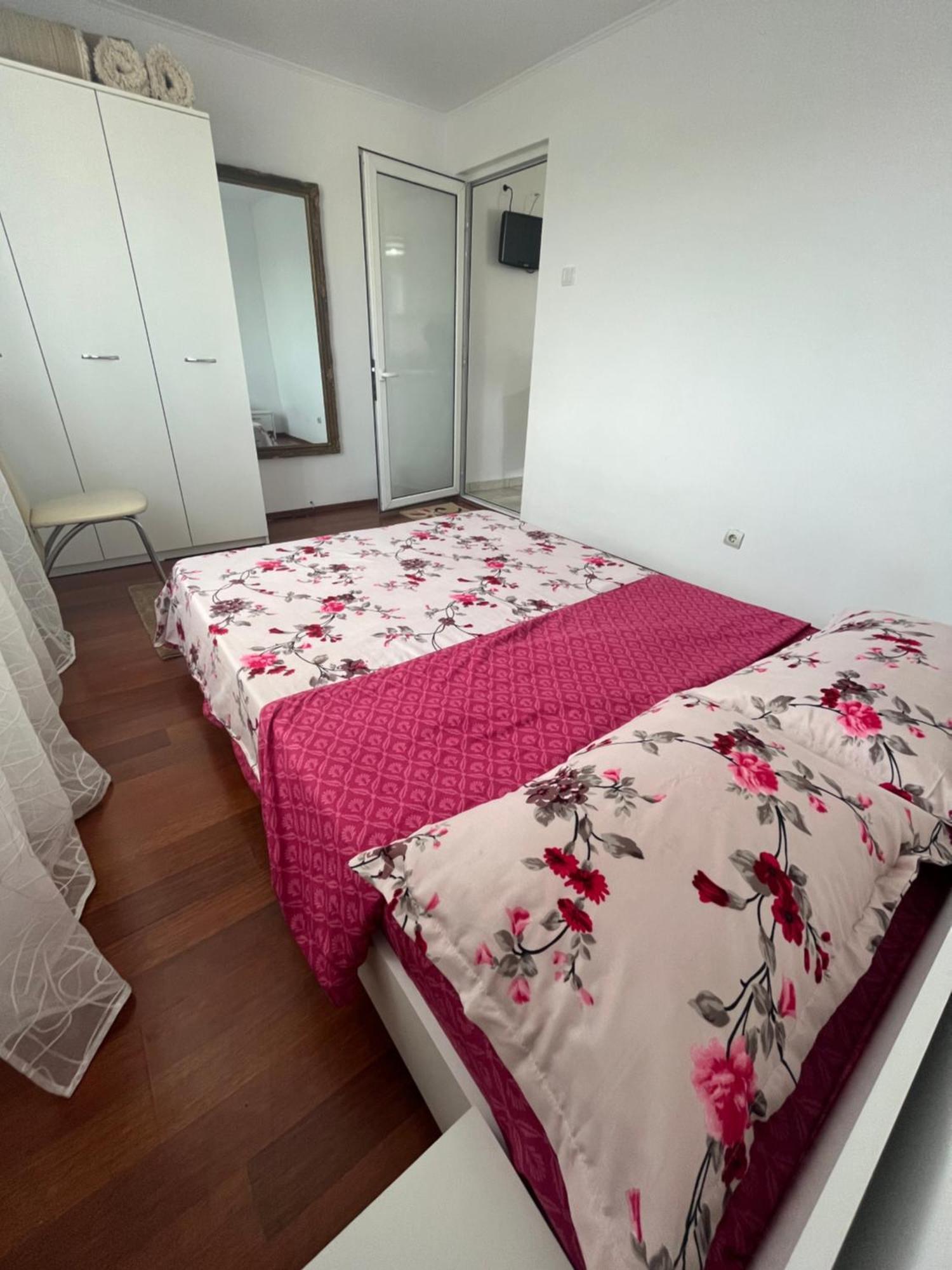 Concept Home Valcea Râmnicu Vâlcea Екстериор снимка